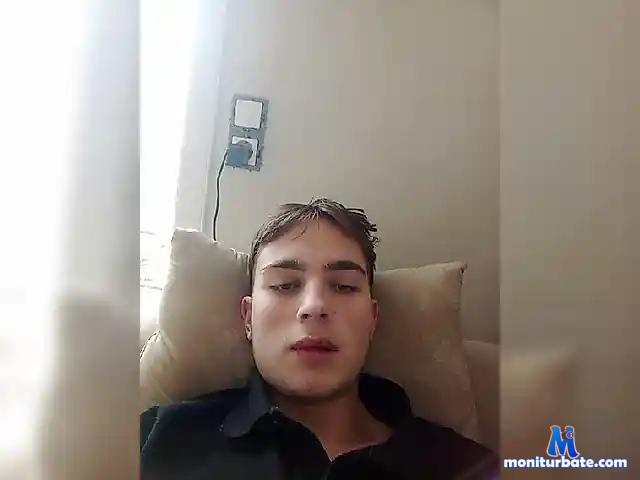 arthur-sll bongacams performer male
