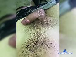 Rik137c137 bongacams live cam performer profile