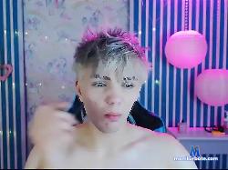 JustinSweetyy bongacams live cam performer profile