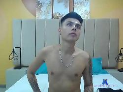 Maaxx-- bongacams live cam performer profile