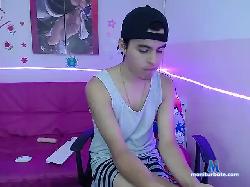 AARON-RAINBOW bongacams live cam performer profile