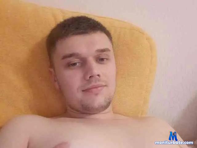Din-19 bongacams performer male