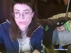 LucyAhRed bongacams live cam performer profile
