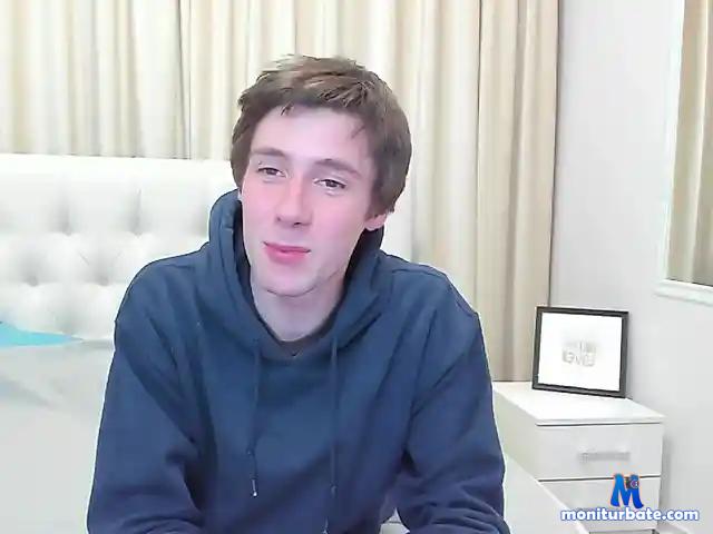 JonnyDin1 bongacams performer male