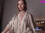 WOWJULIA bongacams livecam show performer room profile