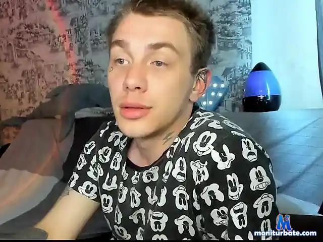holybad bongacams performer male