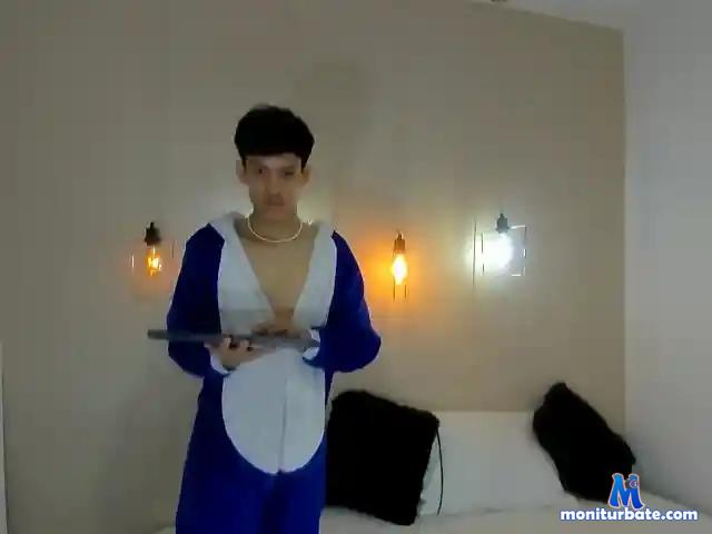 homamoreno2 bongacams performer male