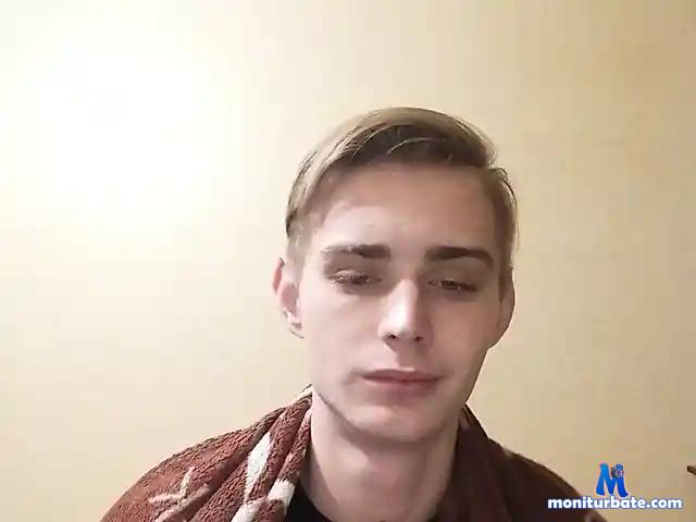 CoverBoyMax bongacams performer male