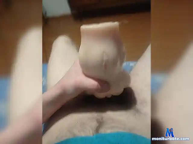 Chelovechek69 bongacams performer male