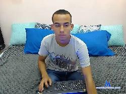 MickeSantoro bongacams live cam performer profile