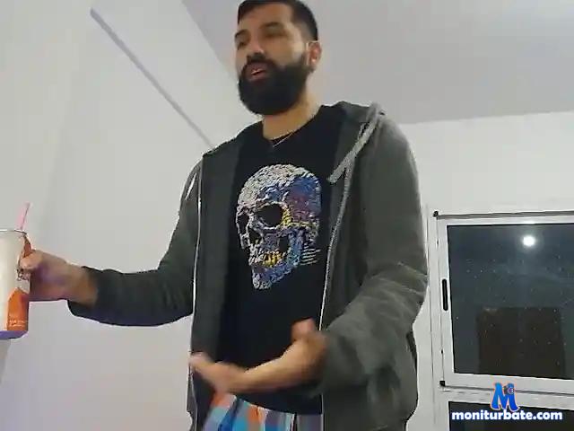 vellotatuado bongacams performer male