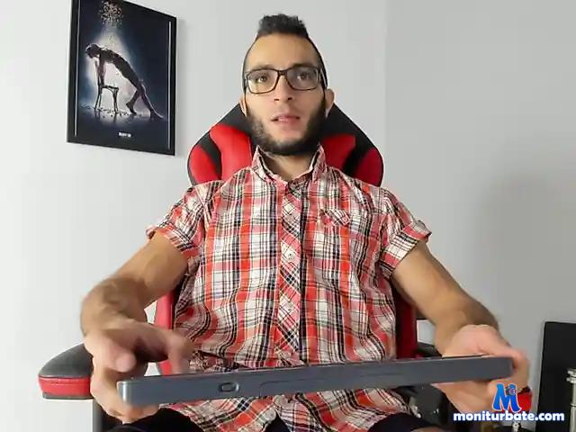 Frank-Muscles bongacams performer male