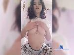 Young-Horny bongacams livecam show performer room profile