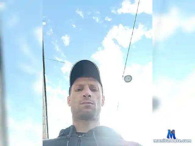 Jonnie6 bongacams performer male
