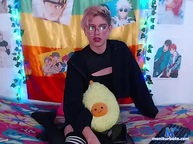 MajesticHot bongacams performer male