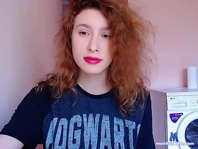 PregLana bongacams performer female
