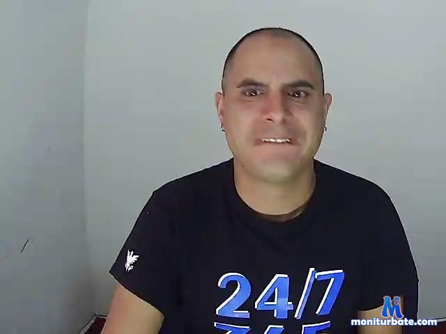MR-JUAN bongacams performer male