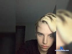 realpull bongacams live cam performer profile
