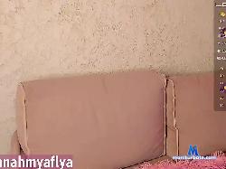 IsadoraHome bongacams live cam performer profile