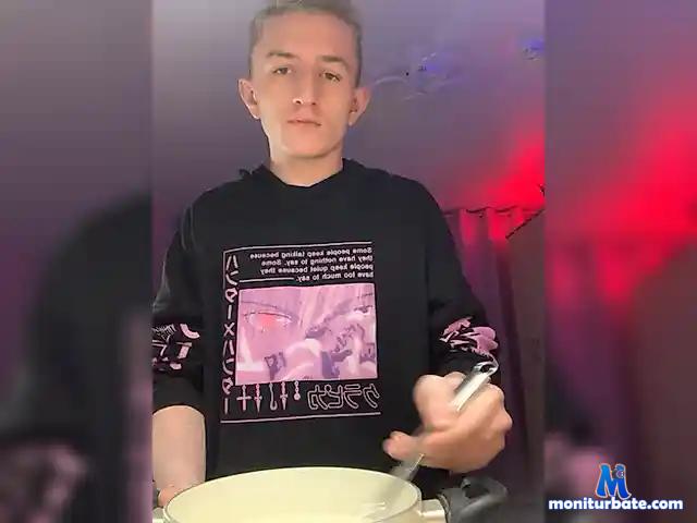 amon-raba bongacams performer male