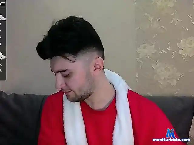 18cmOfHappiness bongacams performer male