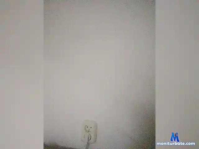 YouR-Boss666 bongacams performer male