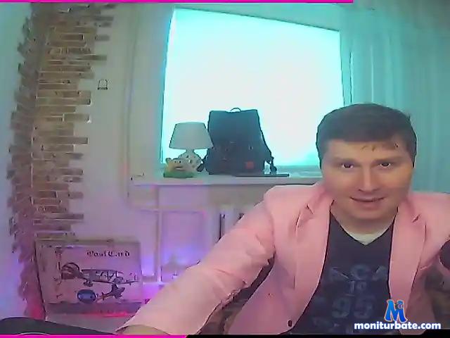 SkyEdmond bongacams performer male