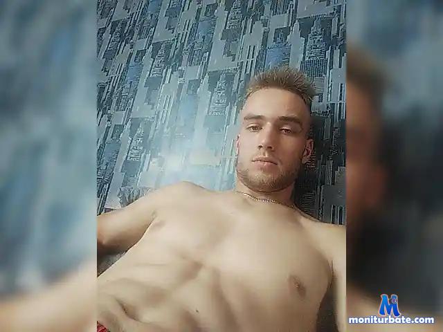DanilaF0xe bongacams performer male