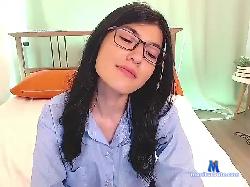 Arshinaa bongacams live cam performer profile