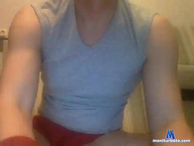 BrBerg55 bongacams performer male