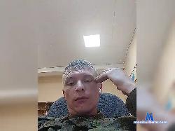 Revenant25ru bongacams live cam performer profile