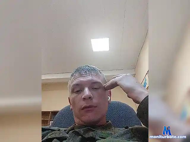 Revenant25ru bongacams performer male