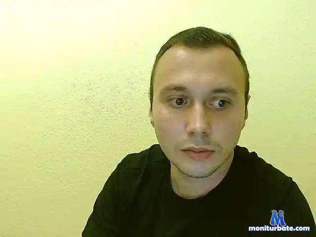 AllenPierce21 bongacams performer male