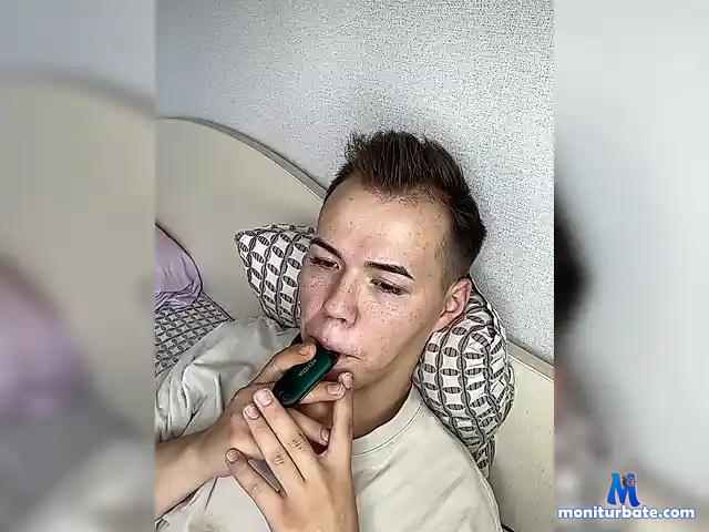 Instasamchik bongacams performer male
