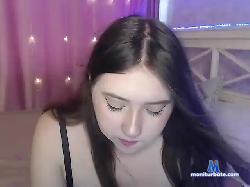 LionaBloom bongacams live cam performer profile