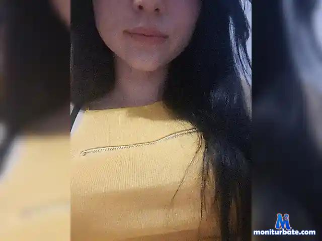 Sweet69girl00 bongacams performer female