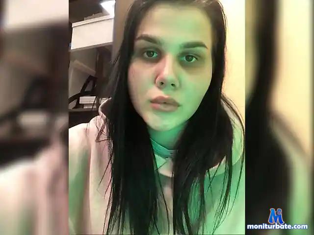 Cristalsss bongacams performer female