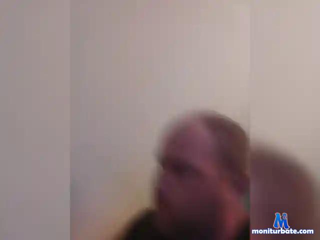 Maloibest2341 bongacams performer male