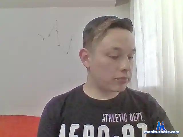 MikeJonson bongacams performer male