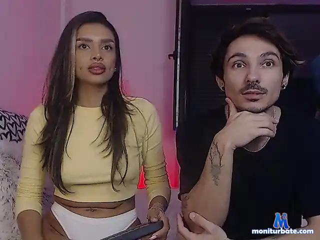 zoeeross bongacams performer couple male female