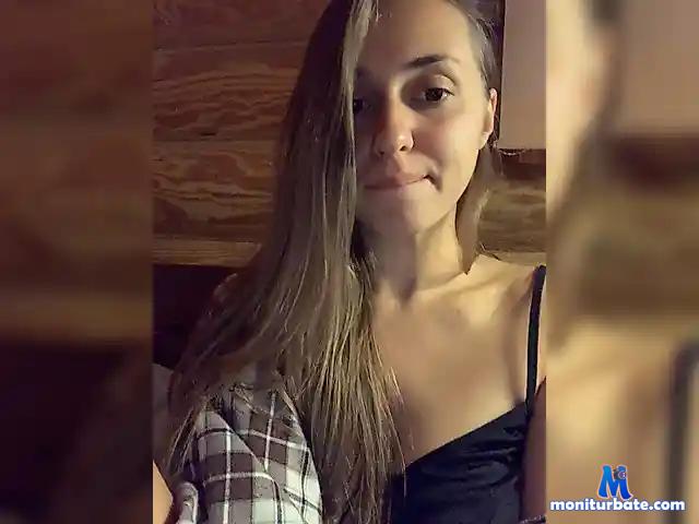 Summer-baby bongacams performer female