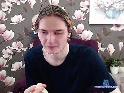 TravisBackler bongacams live cam performer profile