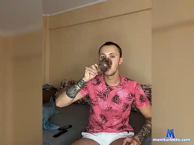 Demesar bongacams performer male