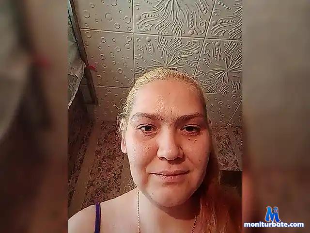 mary-mur bongacams performer female