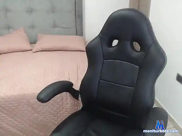 noha24 bongacams performer female