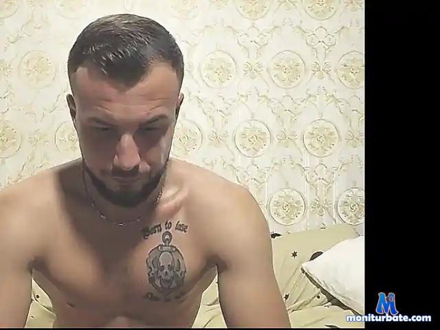 Sweetboy4u1-1 bongacams performer male