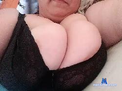 BBWsexiri77 bongacams live cam performer profile