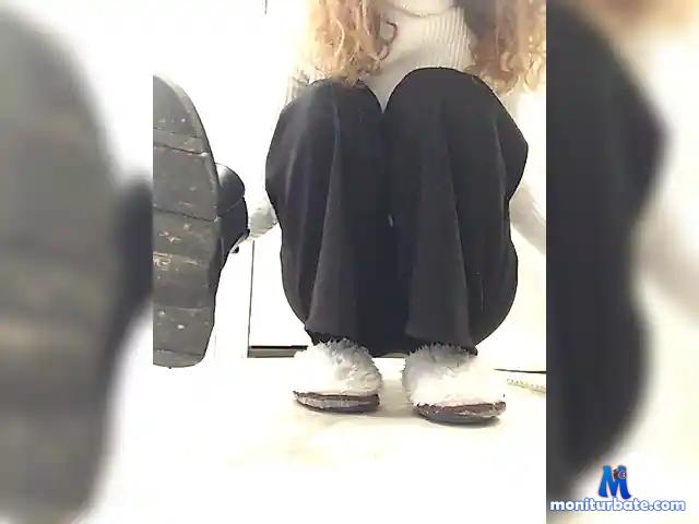 Saskisakura bongacams performer female
