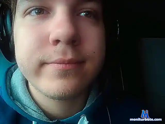 SodaWebCum bongacams performer male