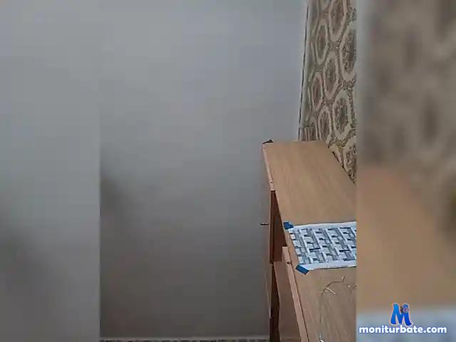 Edem911101 bongacams performer male